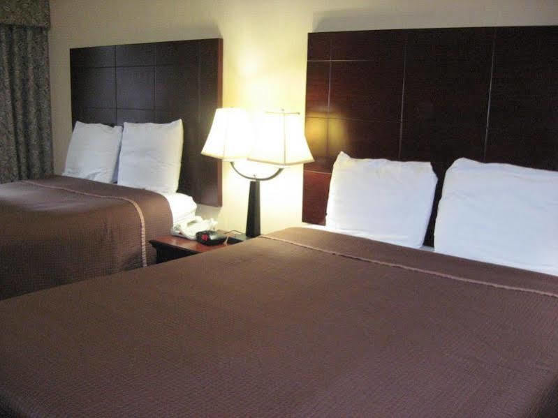 Howard Johnson By Wyndham North Bergen Eksteriør bilde